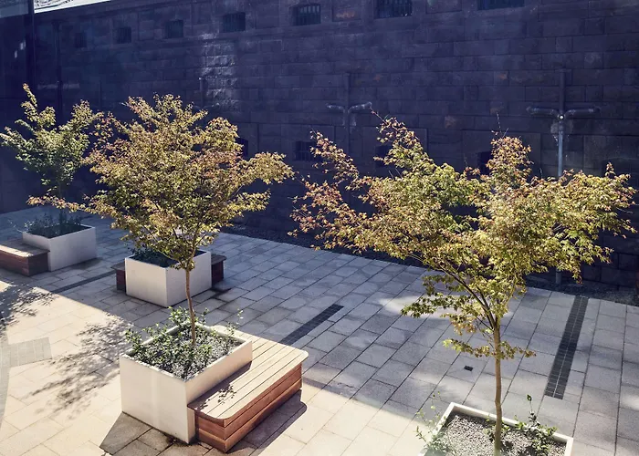 Adina ApartmentAirport Hotel